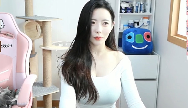 草莓官网app丝瓜视频最新版截图