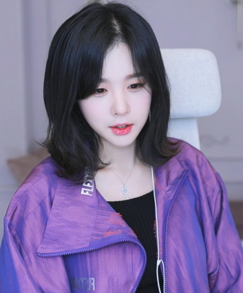 ��ݮ����˿�����տ��̾���ɫ���app��Ѱ�