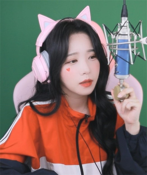 ůůֱ����ѹۿ��ձ���������