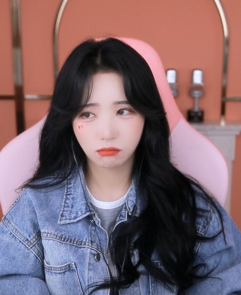 ��˿�ϲ�ݮ������ҹ�ͷ��Լ�APP���߹ۿ���ƽ̨