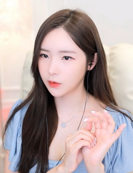 秋葵app汅api免费绿巨人在线观看版