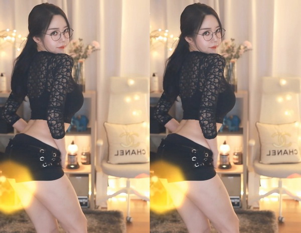 一个人在线看的WWW哔哩哔哩