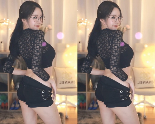 猫咪广大紧急自动转跳中