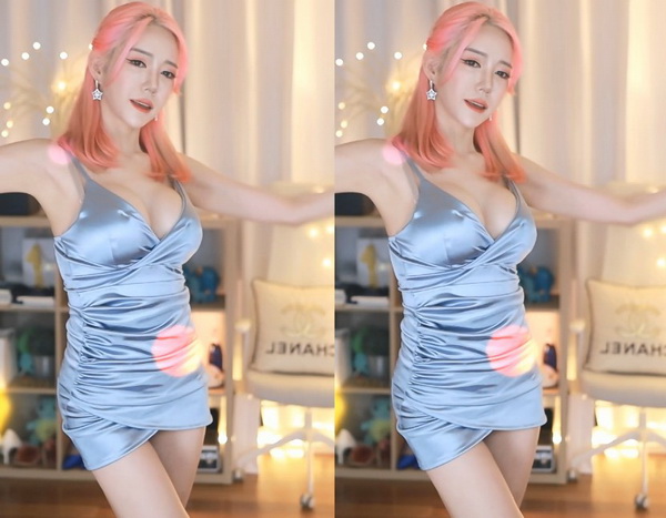 锕锕锕锕锕锕锕好疼直播免费观看