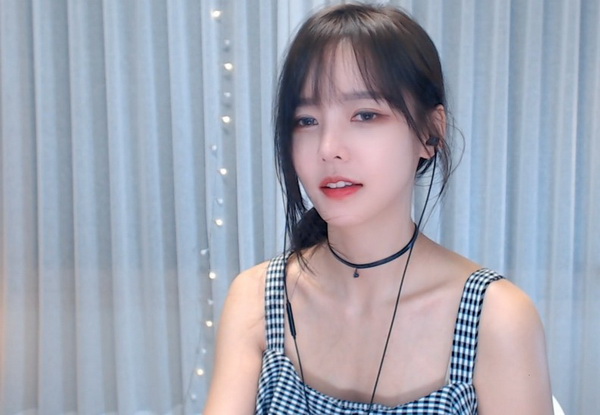 野花日本HD免费高清版视频