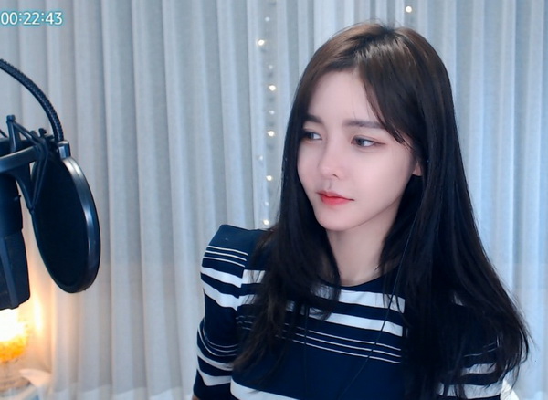 一二三四社区在线视频观看7