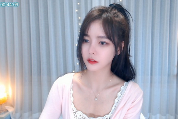 18果冻传媒视频入口秘