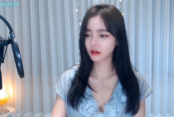 全程不盖被子打扑克视频大全