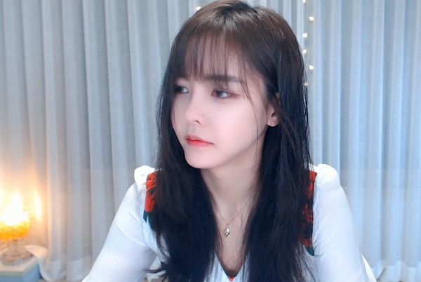 果冻传媒免费观看第2集