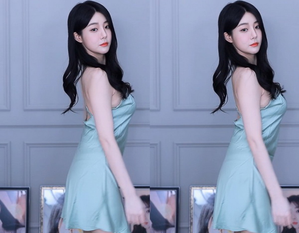 草莓乱码卡一卡2卡3