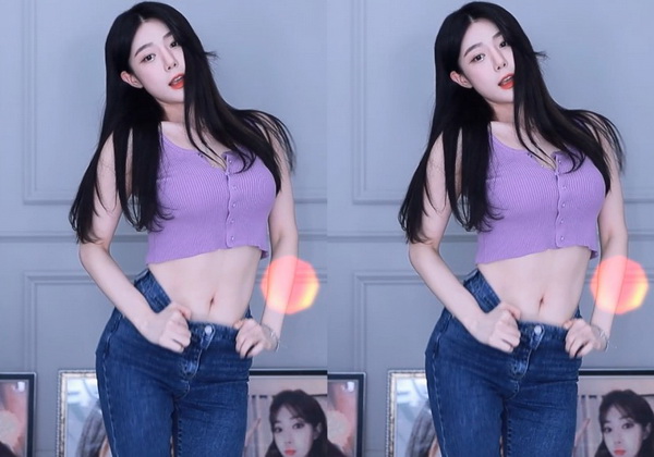 bLUED视频免费观看