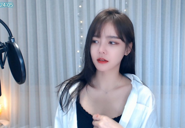 一二三四韩国视频社区