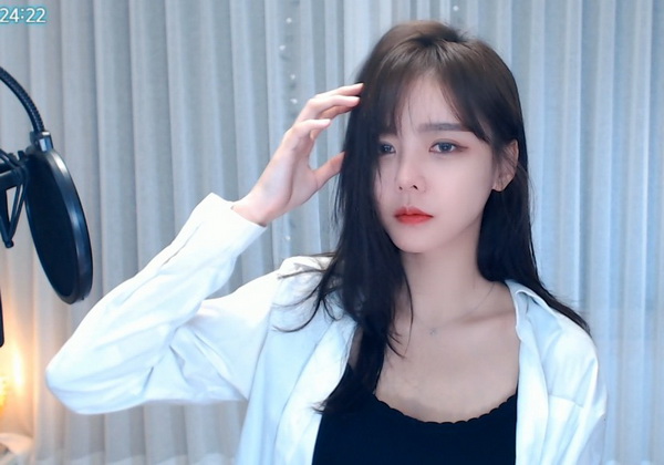 左手影院直播免费观看