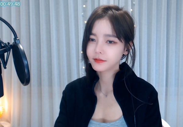 �����ʹ30���Ӵ��˿�