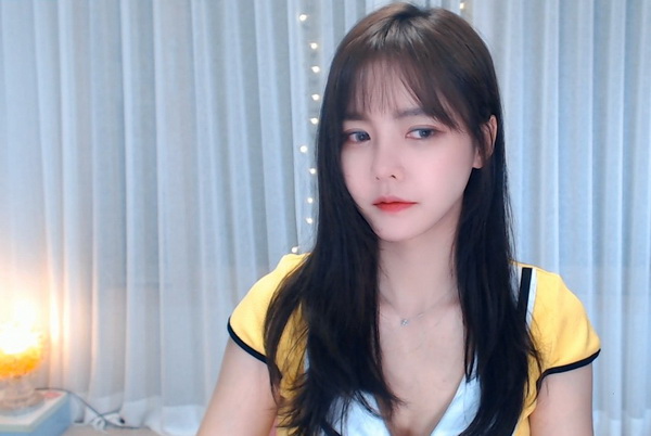 太深了~吧唧吧唧吧唧在线播放