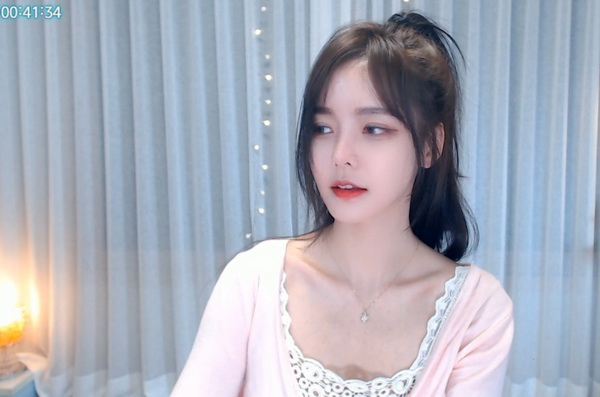 成全视频在线观看免费高清在线观看