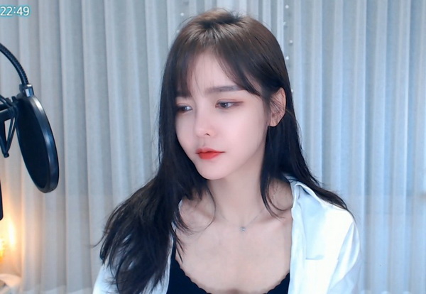 精品无人区一区二区三区的特点