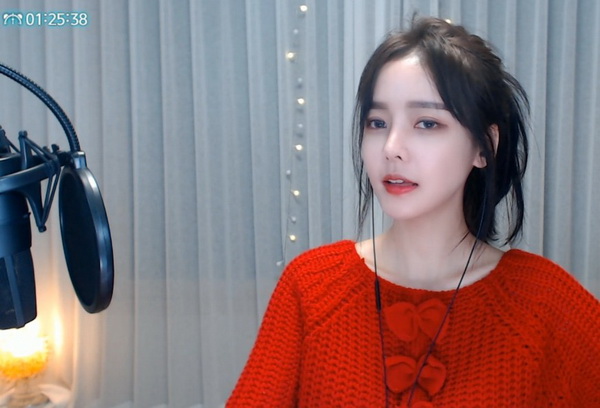 丝瓜草莓秋葵榴莲污APP