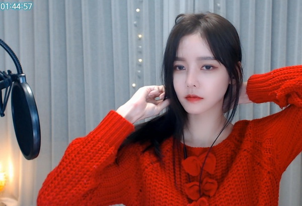 免费国精产品一二二三