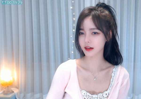 鲁大师影院在线观看