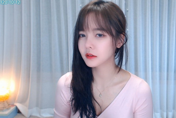 一二三四不卡社区