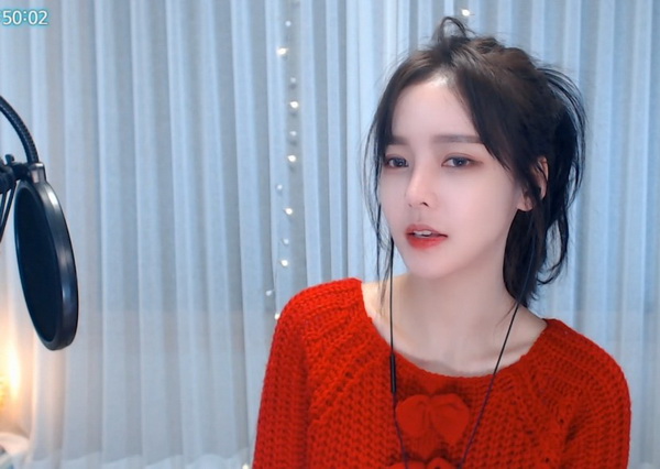 MD0070沈娜娜苏清歌团圆火锅