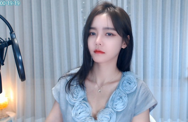 星空无限传媒免费看电视剧陈清歌