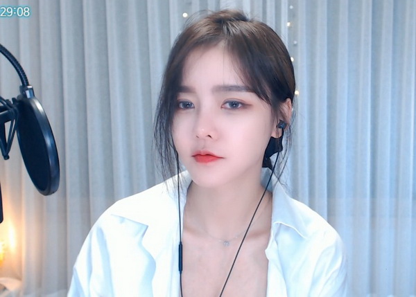 锕锵锵锵铜铜铜铜好大