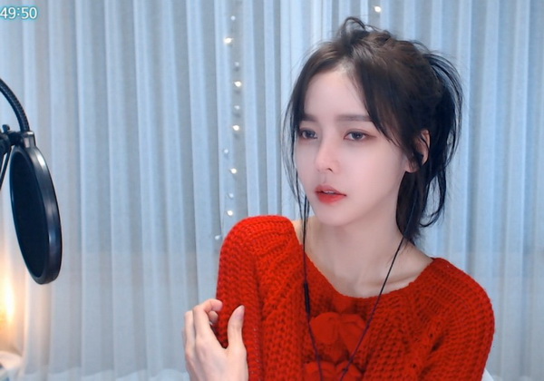 麻花传MD0174苏语棠