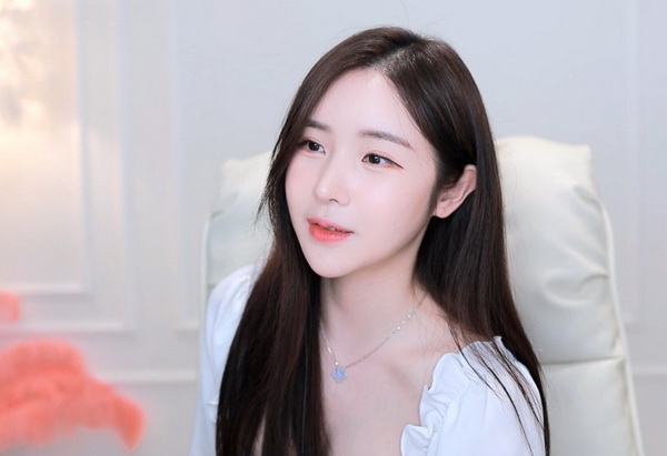 欧美肥老太WBwBWBB