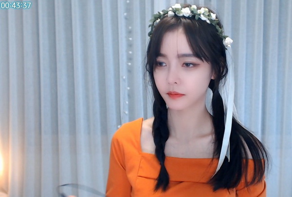 香蕉樱桃水蜜桃猕猴桃菠萝件