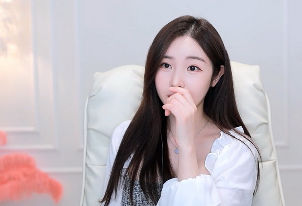 啦啦啦www手机视频在线观看