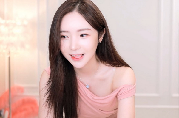 草莓丝瓜茄子向日葵在线观看