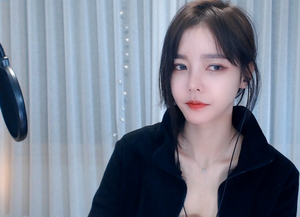 www樱花草在线观看