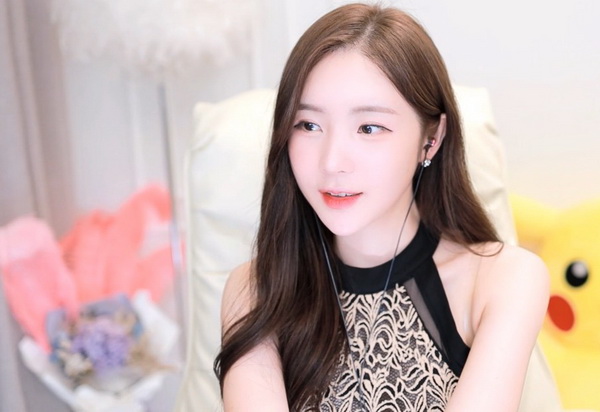 国精品产区WNW2544