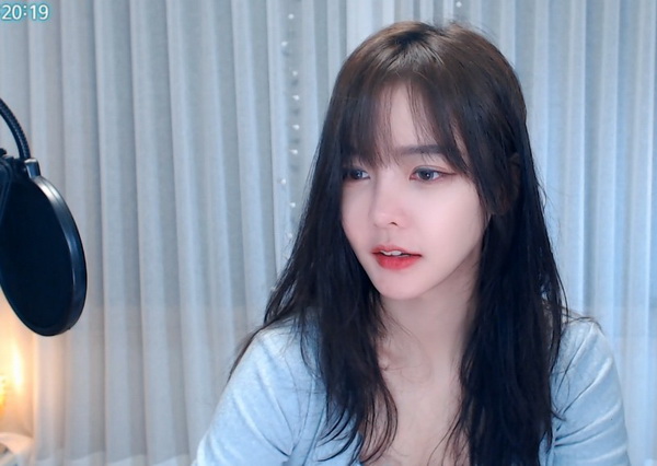 草莓视频ios丝瓜香蕉