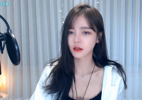 草莓丝瓜西瓜视频在线观看