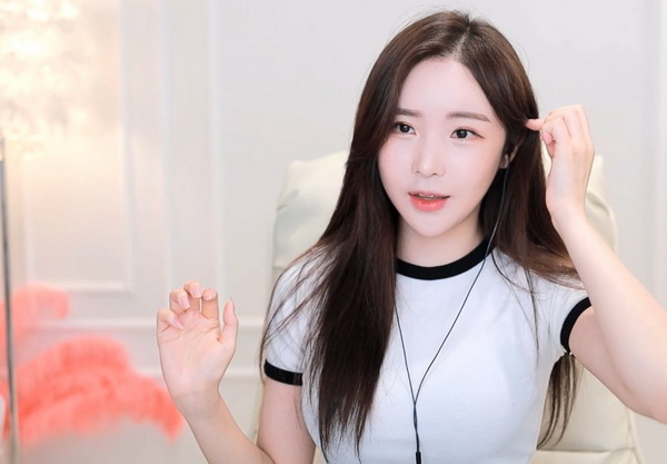 黑料免费爆料吃瓜