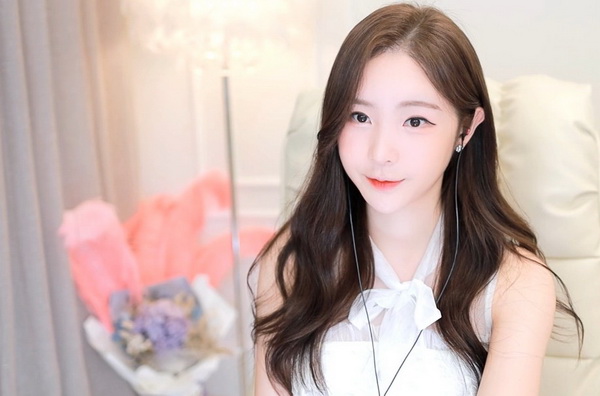 国内国精产品一二三区