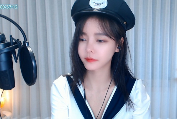 最美情侣视频的免费观看方法