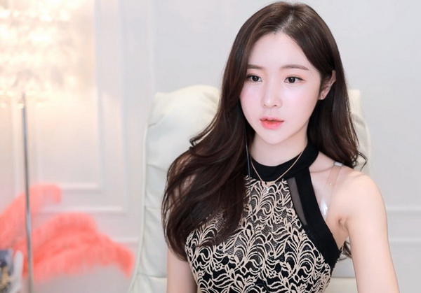 最美情侣视频的免费观看方法