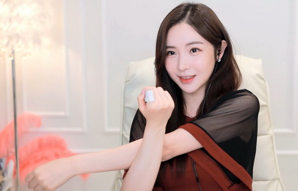 Xzl仙踪林国精产品