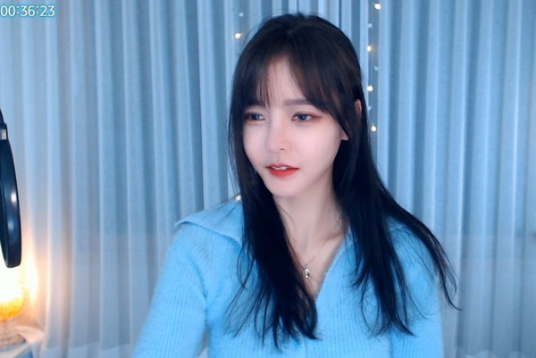 万篇长征zztt166su的下载量