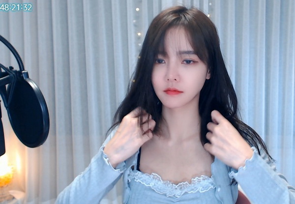 春雨电影大全免费观看在线