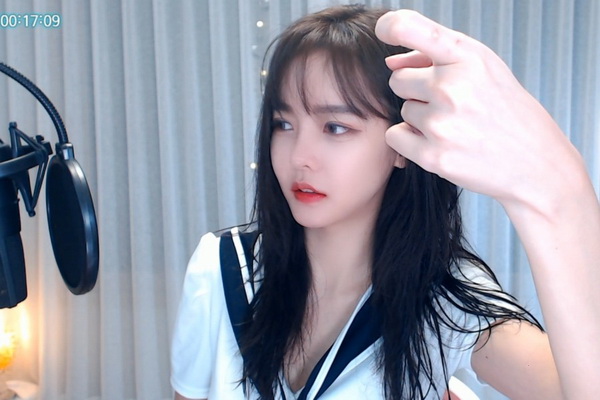 天美传媒MV在线播放高清视频