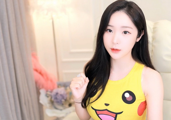 榴莲草莓丝瓜芭比最新章节