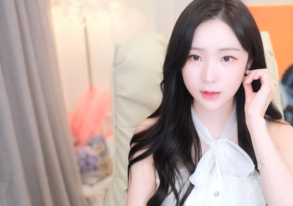 噼里啪啦免费高清看