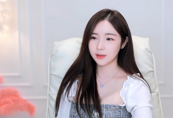 啦啦啦高清影视WWW