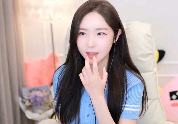 午夜刺激苹果香蕉榴莲