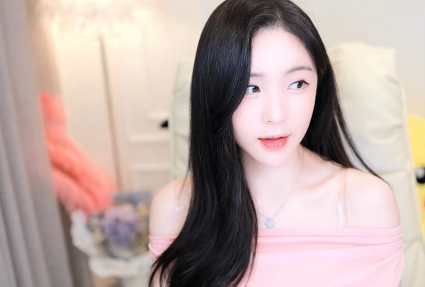 蘑菇短视频2023版特色功能